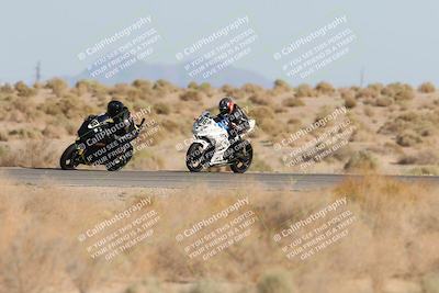 media/Oct-04-2025-CVMA (Sat) [[408bcdd6e4]]/Race 14-500-400-350 Supersport/